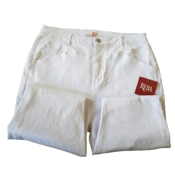 Slimming High-Rise Size 16 Soft Stretch Spandex Blend Jeans NWT - Picture 7 of 8